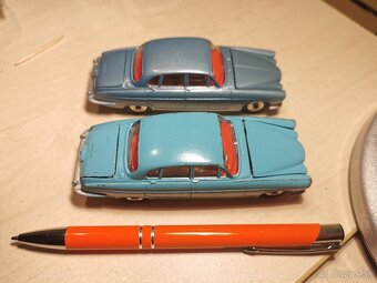 Corgi toys Jaguar Mark X - 8