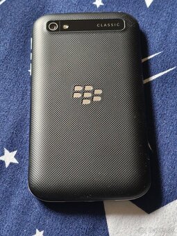 Predám BlackBerry classic top stav ako nový malo používaný o - 8