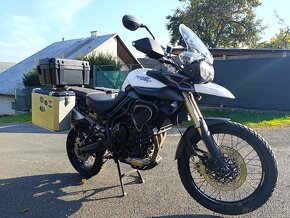 Triumph tiger 800 XC - 8