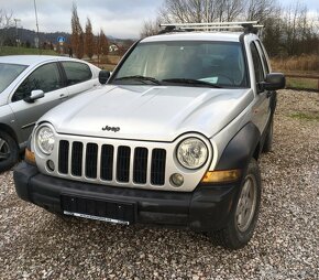 Jeep Cherokee KJ 2.8 Crd, 2.5 Crd, 4x4, Automatic  ROZPREDÁM - 8