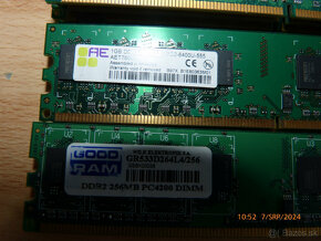 ddr1 ram a ddr2 ram za 5e kus - 8