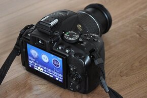 Nikon D5300 wifi - VR objektiv 18 - 55 AF-P - 7tisic snimkov - 8