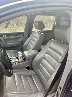 Volkswagen Touareg 5.0 TDI V10 - 8