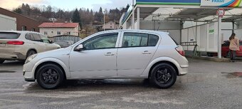 Opel astra h - 8