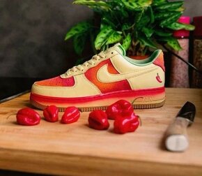 Nike Air Force 1 Low Chilli Pepper 2022 US10 - 8