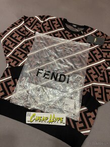 Fendi monogram sweater - 8