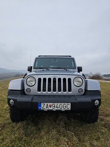 Jeep Wrangler Unlimited JK 2.8 Sahara A/T - 8