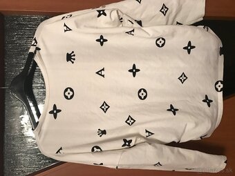 LOUIS VUITTON mikinkove damske tricko M/L - 8