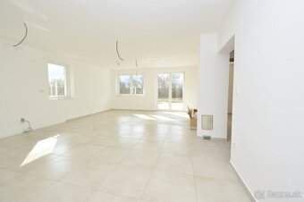 Predaj 4i rodinného domu, pozemok 544 m2, Hegyeshalom - 8