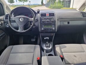 Volkswagen Touran 2.0 TDI DSG - 8