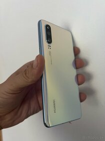 Huawei P30 128/6gb Leica Vzhlad  telefonu ako novy. - 8