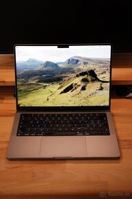 Záruka, MacBook Pro M2 14", PRO Chip - 8