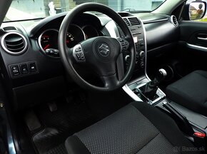 SUZUKI GRAND VITARA 1.9DDiS 4x4 - KLIMA, VYHREV SED, ŤAŽNE - 8