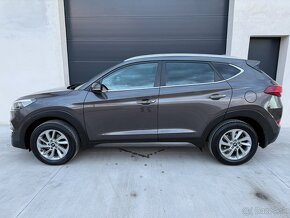 HYUNDAI TUCSON 1.6 GDI STYLE/ SK AUTO / 1.MAJITEĽ / NEBÚRANÉ - 8