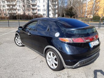 Honda Civic 8G - 8