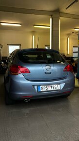 Opel Astra J - 8