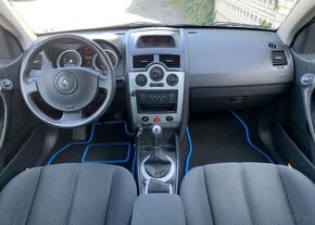 Renault Mégane 1.6i 16v CABRIO KLIMA ALU benzín manuál 83 kw - 8