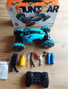 RC auto 2. 4GHz Stund Drift 360 ° s ovládaním gestami - 8