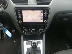 Škoda Octavia Combi 1,6 TDI TDI SCR Ambition-odpočet DPH - 8