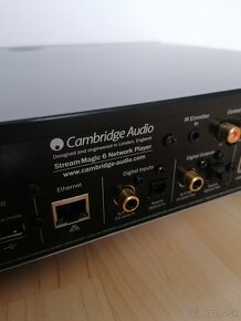 Streamer Cambridge Audio - 8