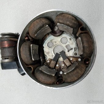 JAWA KÝVAČKA 250 PŮLBUBEN 353 ZAPALOVÁNÍ STATOR ORIGINÁL - 8