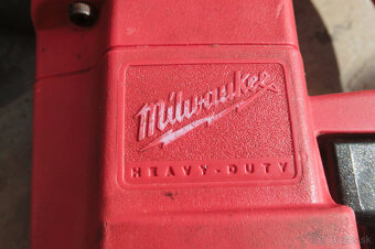 MILWAUKEE V28HX - 8