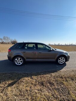 Predám Audi A3 sportback 1.6 Tdi - 8