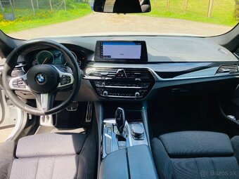 BMW 520d xDrive A/T - 8