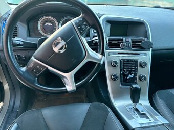 VOLVO XC60 2011 automat - 8