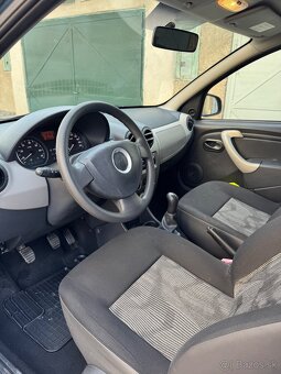 Dacia Sandero 1.4 - 8