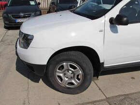 Dacia Duster 1.6 SCe 4x4 Arctica - 8