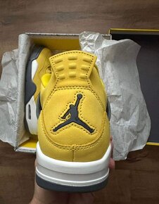 Nike Jordan 4 Lightning Yellow - 8