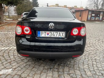 Volgwagen Jetta 1.9 tdi Bxe - 8