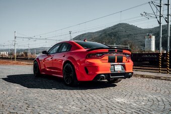 DODGE CHARGER SCAT PACK 6.4 HEMI V8 - 8