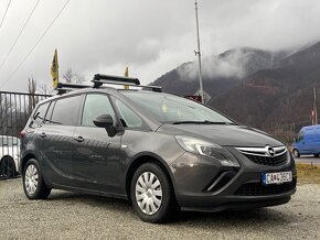 Opel Zafira Tourer 2.0 CDTi ECOTEC 130k Cosmo - 8