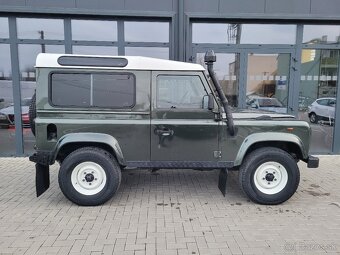 Land Rover Defender 90 2.5 Td5 Station wagon - 8