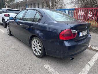 BMW e90 320d - 8