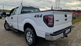 Ford F-150 XL 268 KW AUTOMAT 4X4 - 8