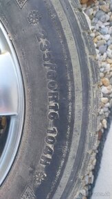 Zimne pneu 235/60 R16 - 8