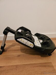 Donna Plus s izofix bazou - 8