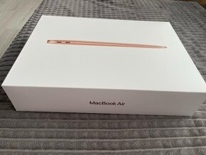 Macbook Air 2020 M1 8GBRAM - 8