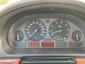 BMW 520i e39 bez hrdze - 8