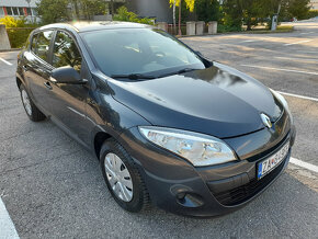 RENAULT MEGANE 1,6 2012 82720 km - 8