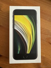 Predám IPhone SE Black 128GB - 8