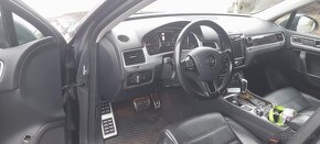 Volkswagen Touareg - 8