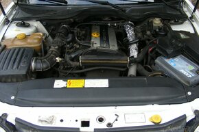 Opel omega 2,0 litr. 100kW - 8