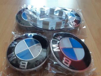 BMW EMBLEM/ZNAK 82/78/74 a 68mm krytky do kolies - 8