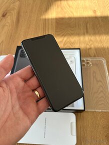 iPhone 11 Pro Max 64 gb Space grey + prislušenstvo - 8