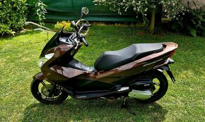 Honda PCX 150 Rok výroby 2014 - 8