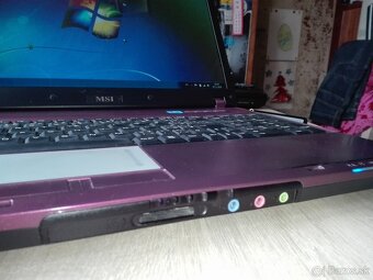 MSI Laptop. Intel Core 2 DUO. nVidia grafika. .Windows 7. - 8